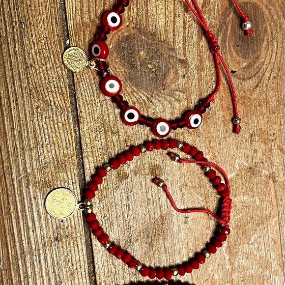 Protection bracelets - Picture 3 of 6